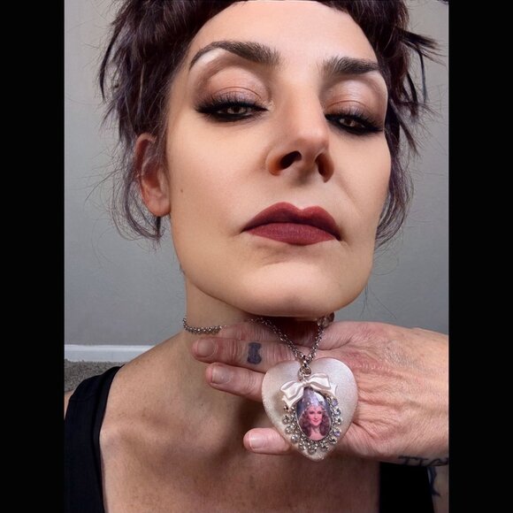 Tarina Tarantino Wizard of Oz Glenda the Good Witch Set of 2 Pink Original NWOT - Picture 3 of 16